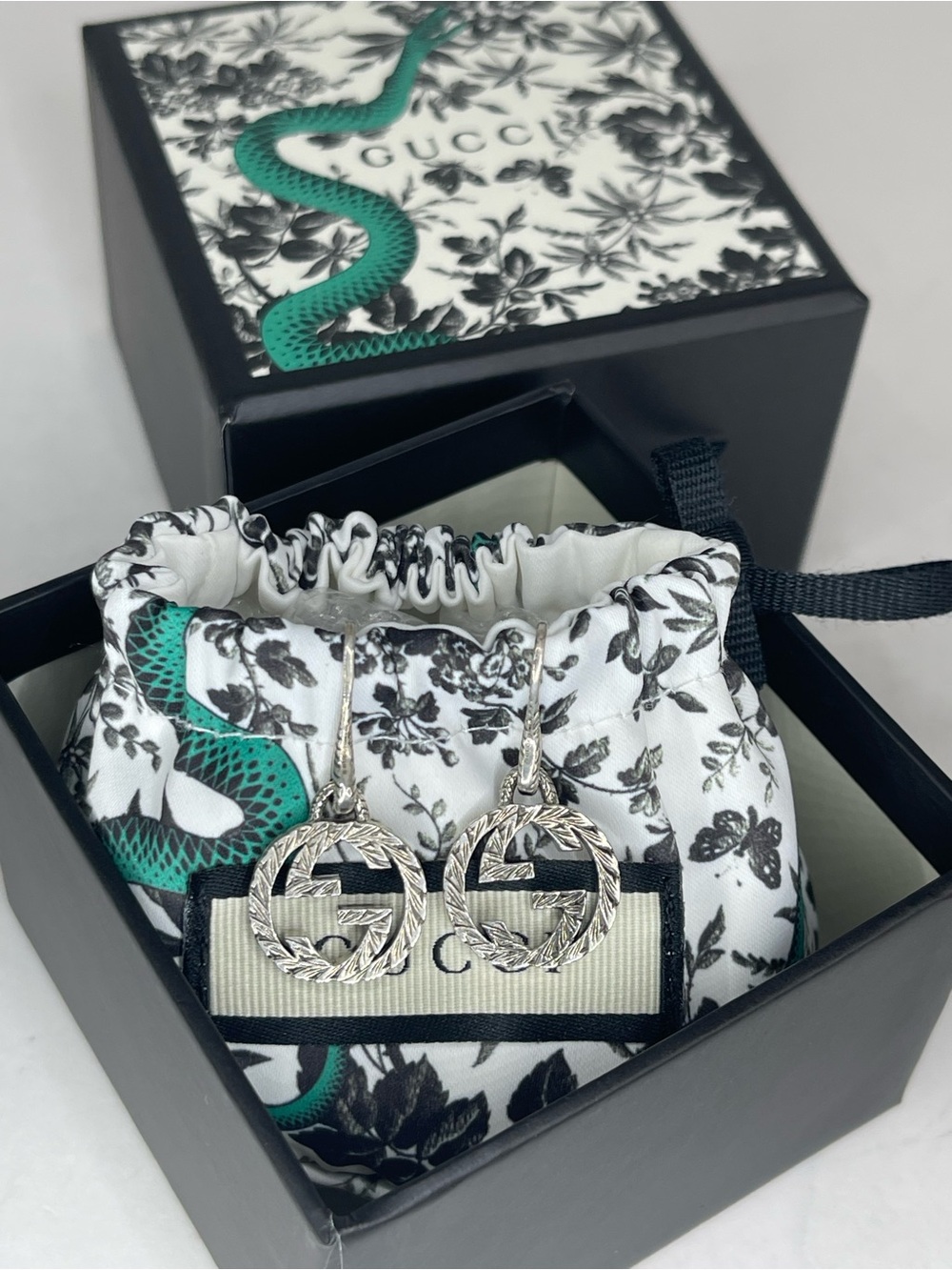 Gucci Silver Interlocking G Drop Earrings With Box And Dust Bag